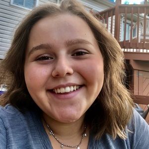 Meet your Posher, Alyssa